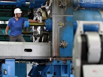 <span style=''>重工</span>