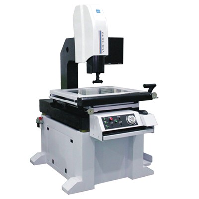 <span style=''>半自動(dòng)落地式影像儀</span>